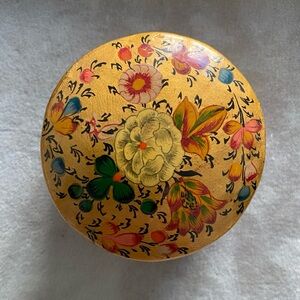 Vintage Kashmiri round papier mache Trinket box Hand Made in Kashmir India